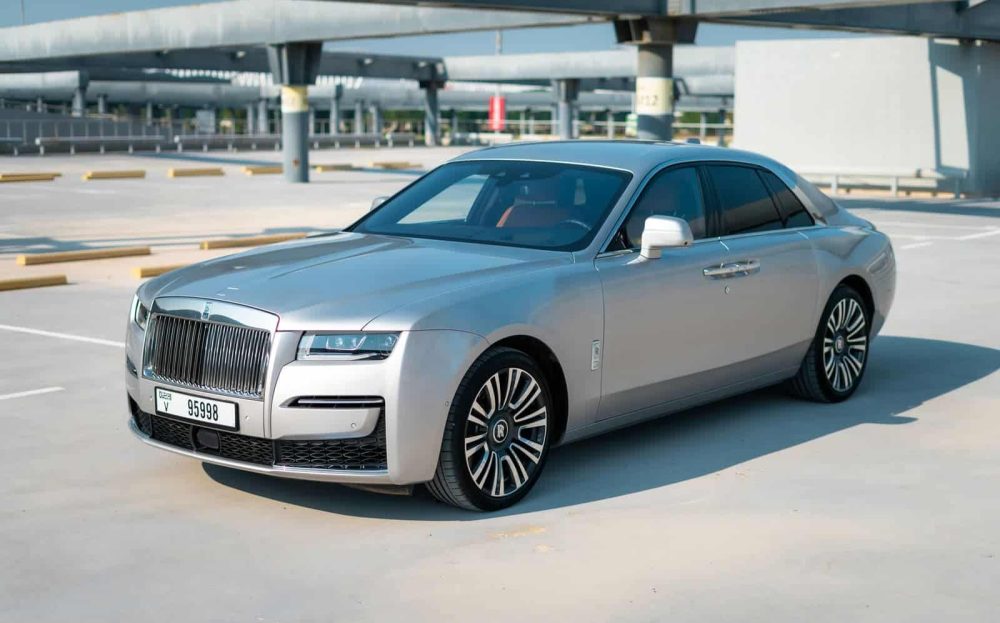 רולס רויס Rolls Royce Ghost Silver Grey 2022